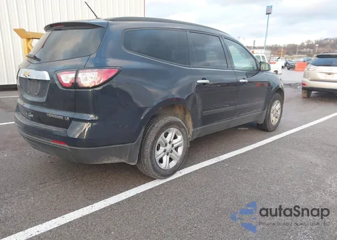2015 Chevrolet Traverse Ls из США, поврежденный, VIN 1GNKRFEDXFJ356334